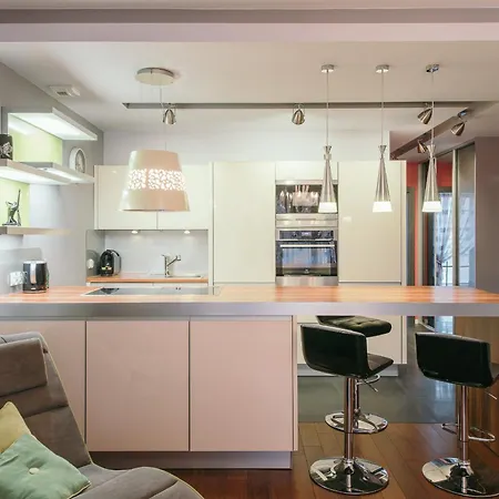 アパートホテル Inqse Brewery 4*