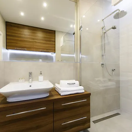 Exclusive Lubicz Brewery Aparthotel Cracovia